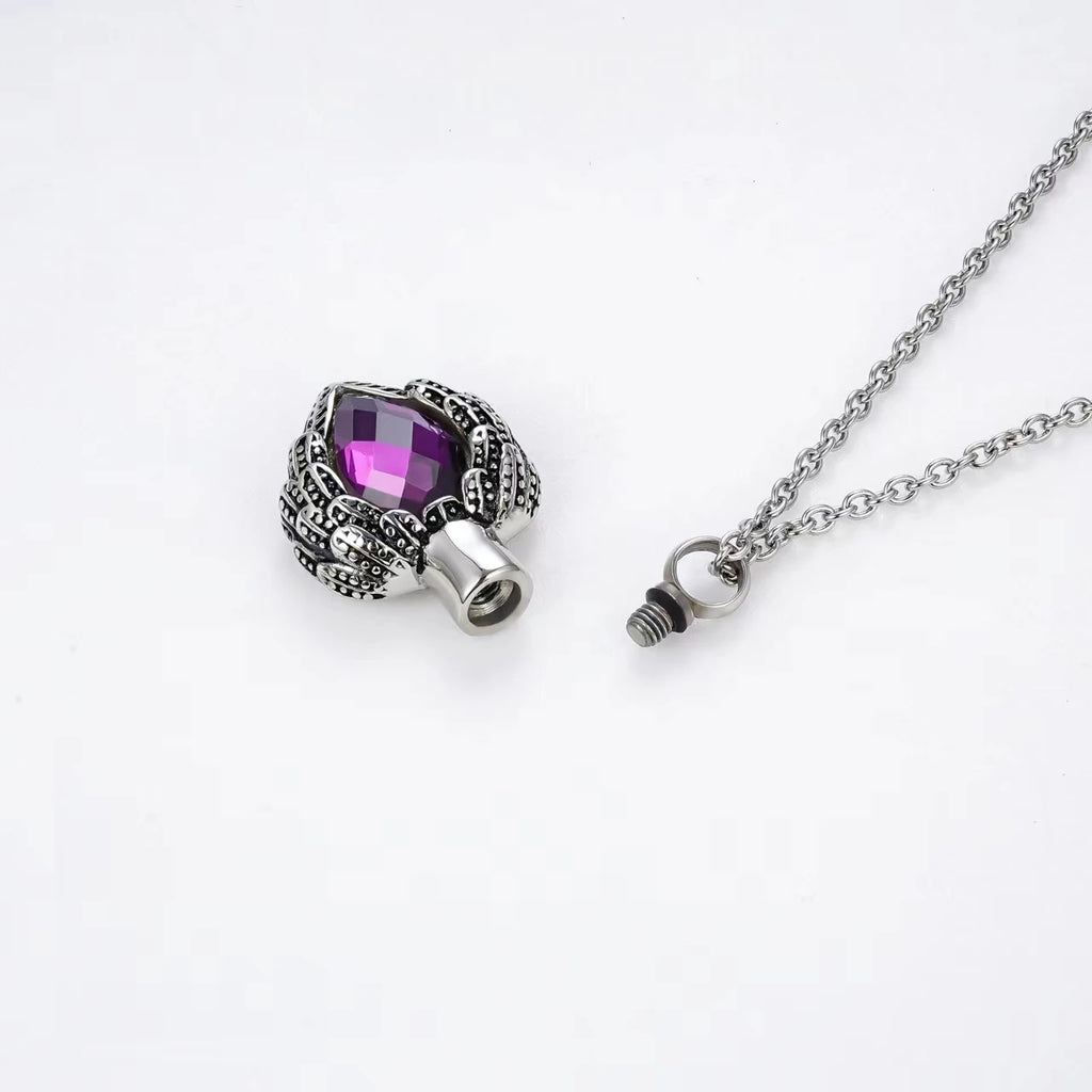Stunning antique style cremation pendant