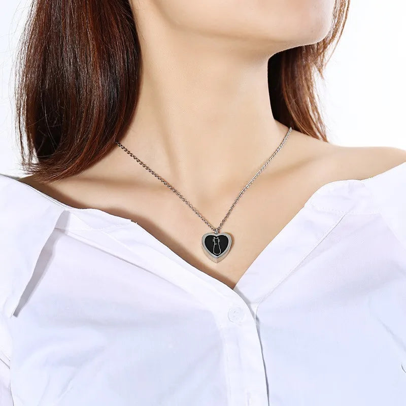 Cute Cat Openable Heart Pendant